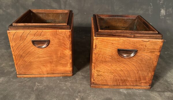 Pair of Antique Burl Keyaki Hibachi - Image 4