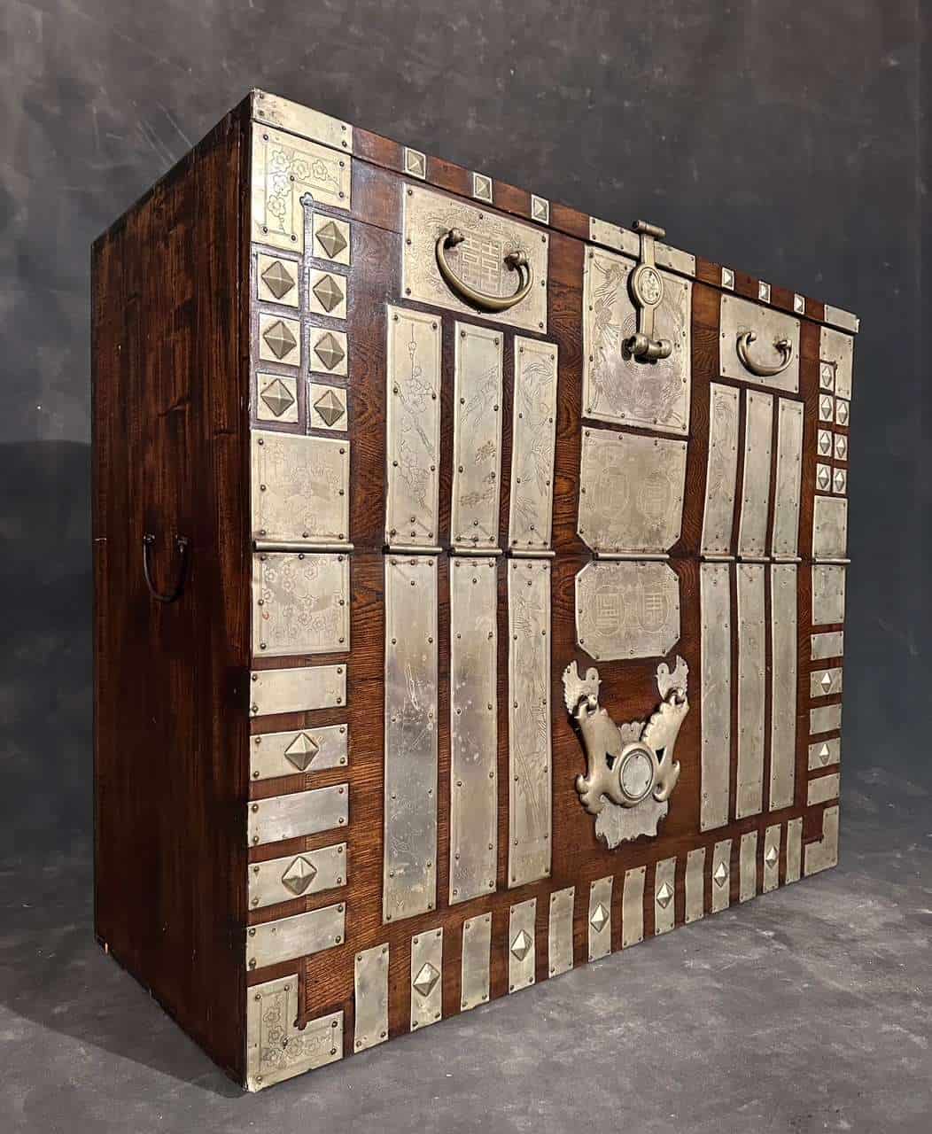 Antique Northern Korean Bandaji Trunk Chest