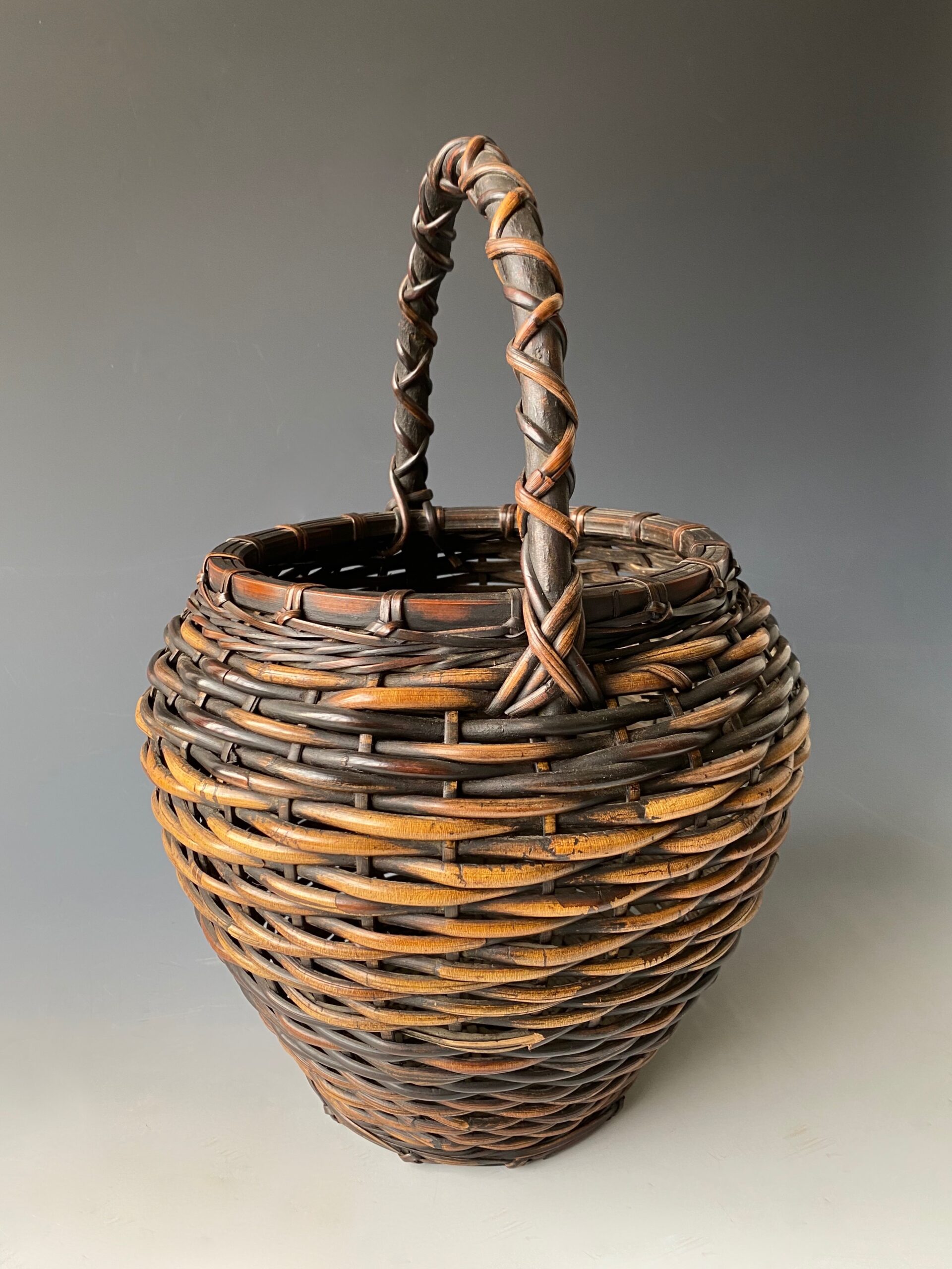 Antique Japanese Ikebana Basket Open Flat Cicada Weave Meiji period -  Zentner Collection