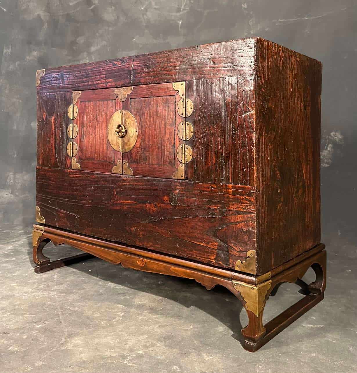 Korean Antique Nong, Bedside Storage Chest - Image 3