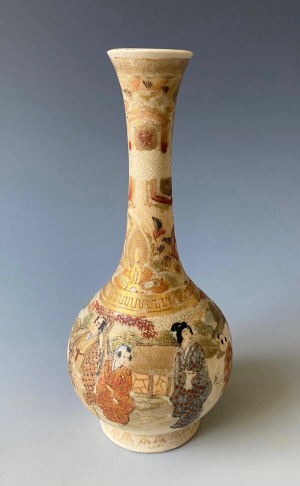 Japanese antique Satsuma ware vase with ladies and children