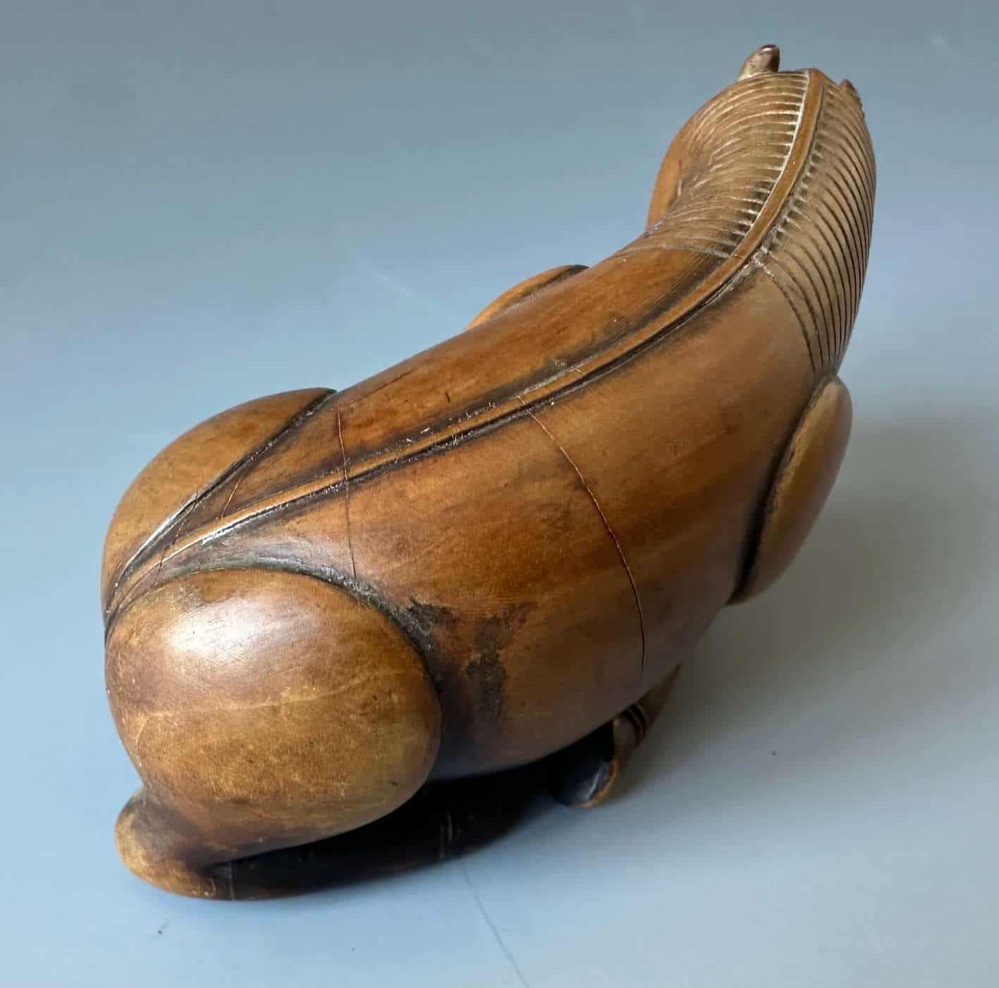 Chinese Qing Dynasty Boxwood Toggle Carved as a Kneeling Horse - Image 5