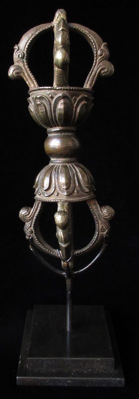 Antique Bronze Tibetan Style Jewelry Connectors (#J375-B)