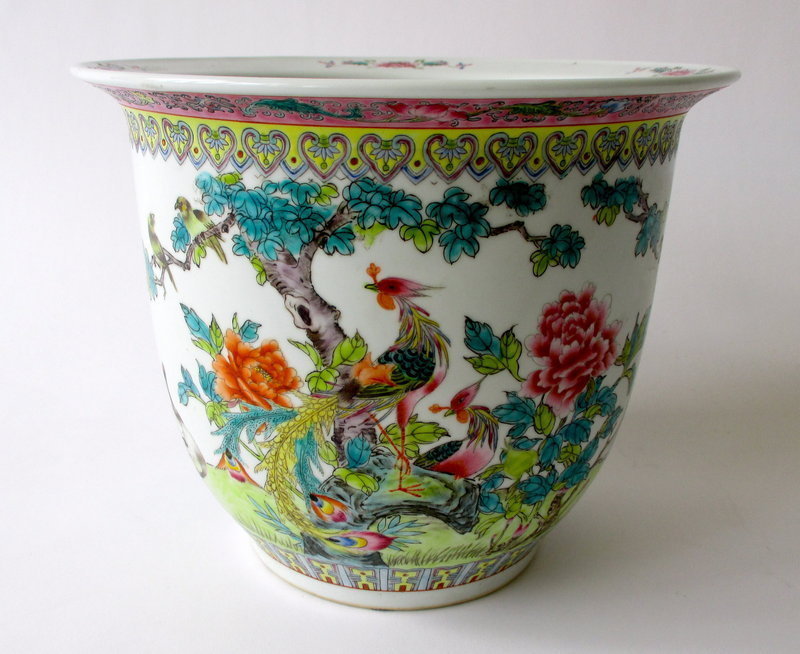 Planters  Chinese ceramics, Hand painted ceramics, Planters