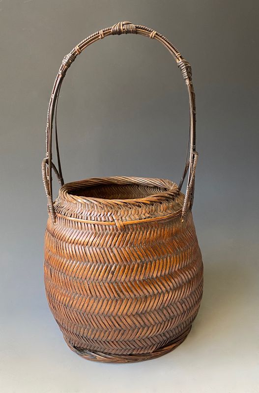 Antique Japanese Ikebana Basket Open Flat Cicada Weave Meiji period -  Zentner Collection