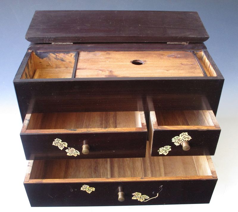 Antique Wooden Sewing Box, Early 20th Century / PAPAYA STUDIO - SILPA -  Diversity of Thai Art